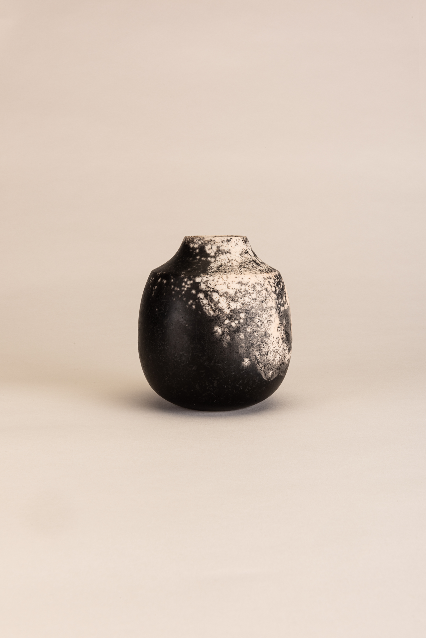 raku vase – buttercup